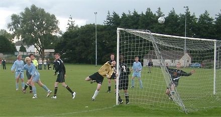 Gary Hamilton`s header is saved by Burntisland goalkeeper 30/07/07