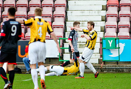 East Fife are awarded a penalty