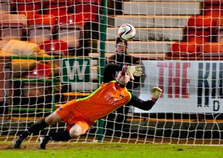 Ryan Goodfellow pulls off another save